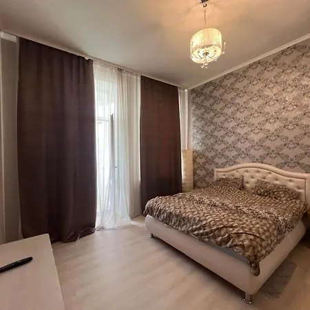 On Baseinaya Street 13 Киев